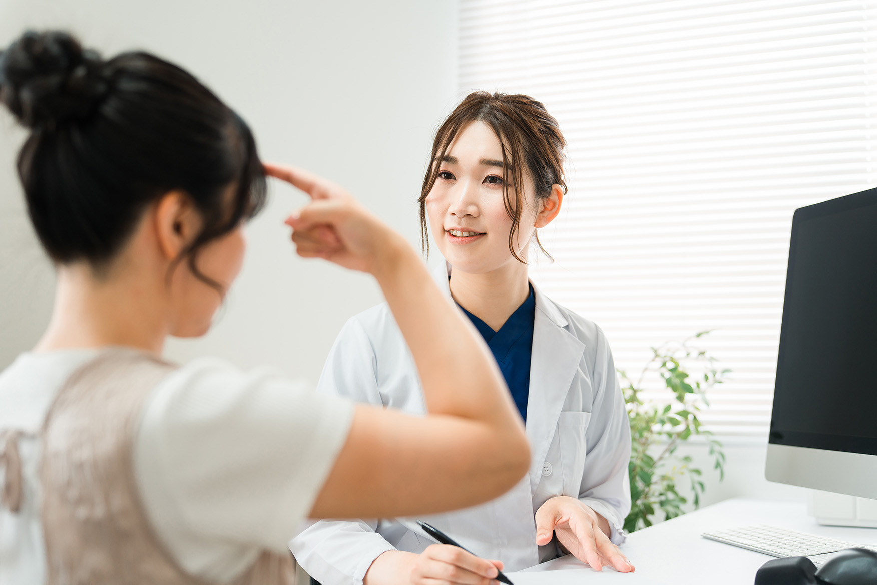 東京都のピコレーザーは薄毛治療もできる？女性と男性の薄毛相談